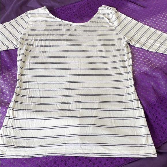 Striped top - Picture 1 of 6